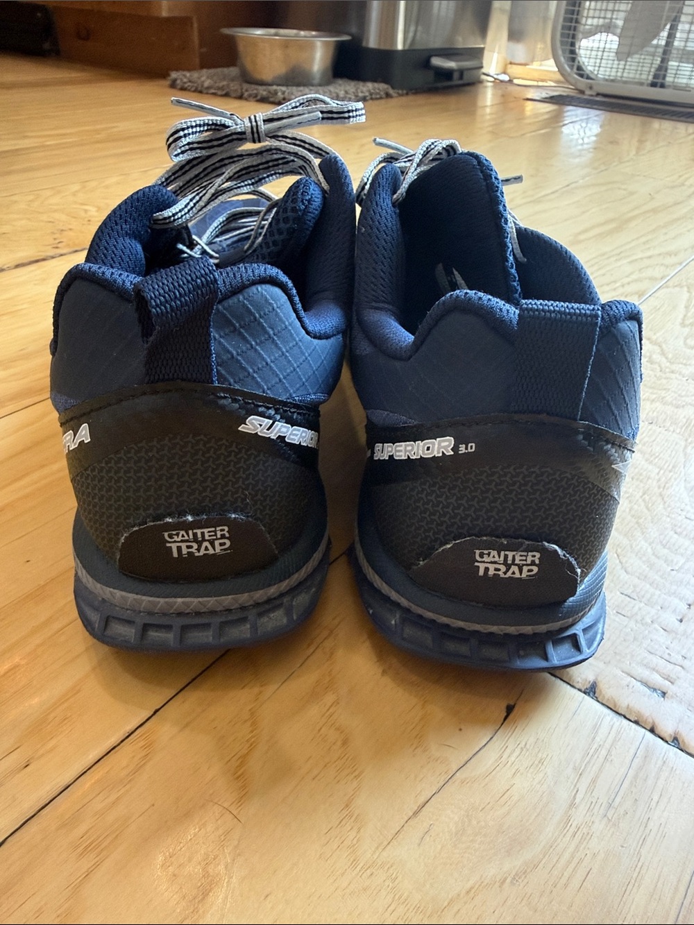 Altra superior 3.0 Trail Running Shoe - Picture 4 of 8